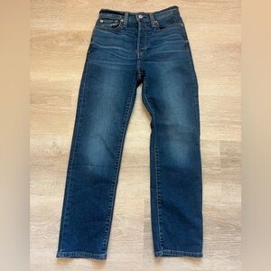 Levi’s Wedgie Straight Jeans Size 26